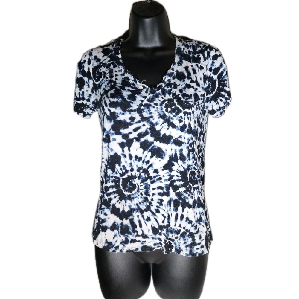 Rock & Republic Women's Shirt Blue And White Small